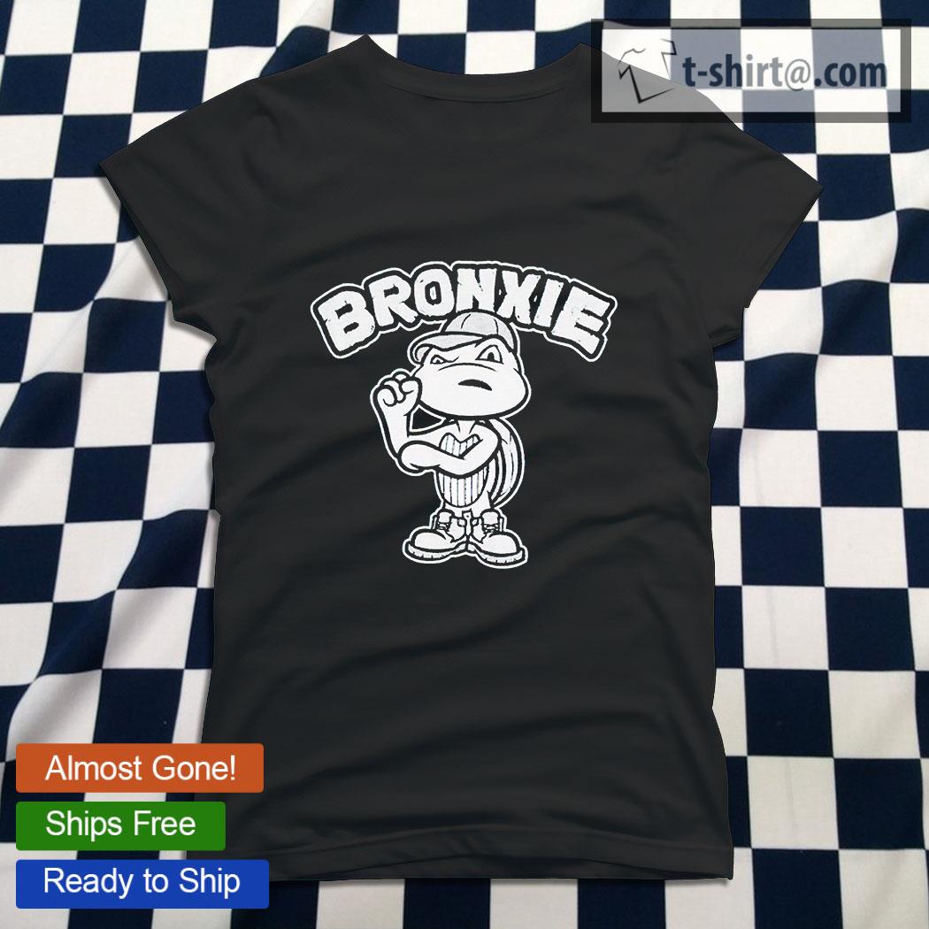 Yankees wear 'Bronxie the turtle' T-shirts