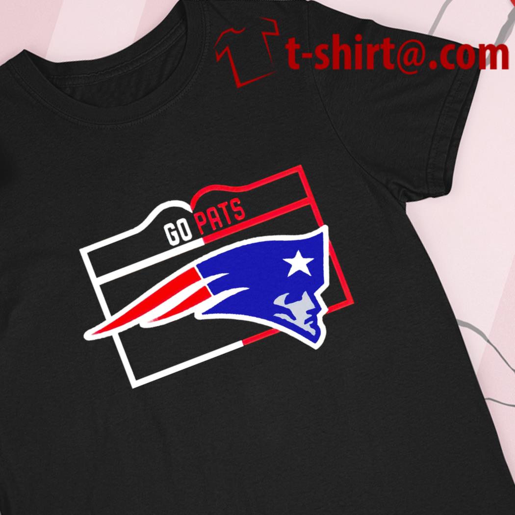 NEW FASHION 2023 New England Patriots T-shirts lightning graphic gift for  men