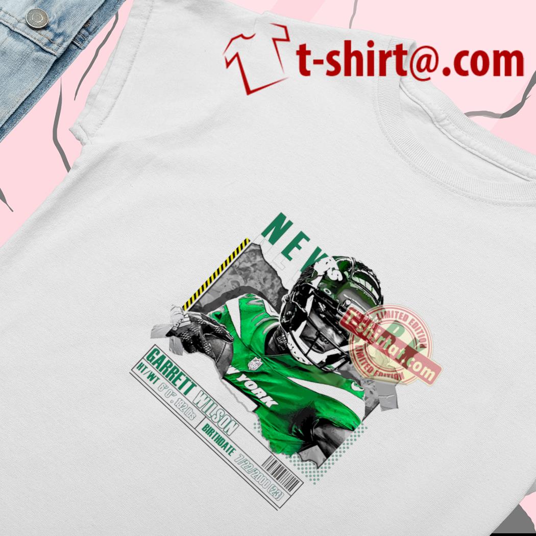 Garrett Wilson 17 New York Jets football player poster shirt, hoodie,  sweater, long sleeve and tank top